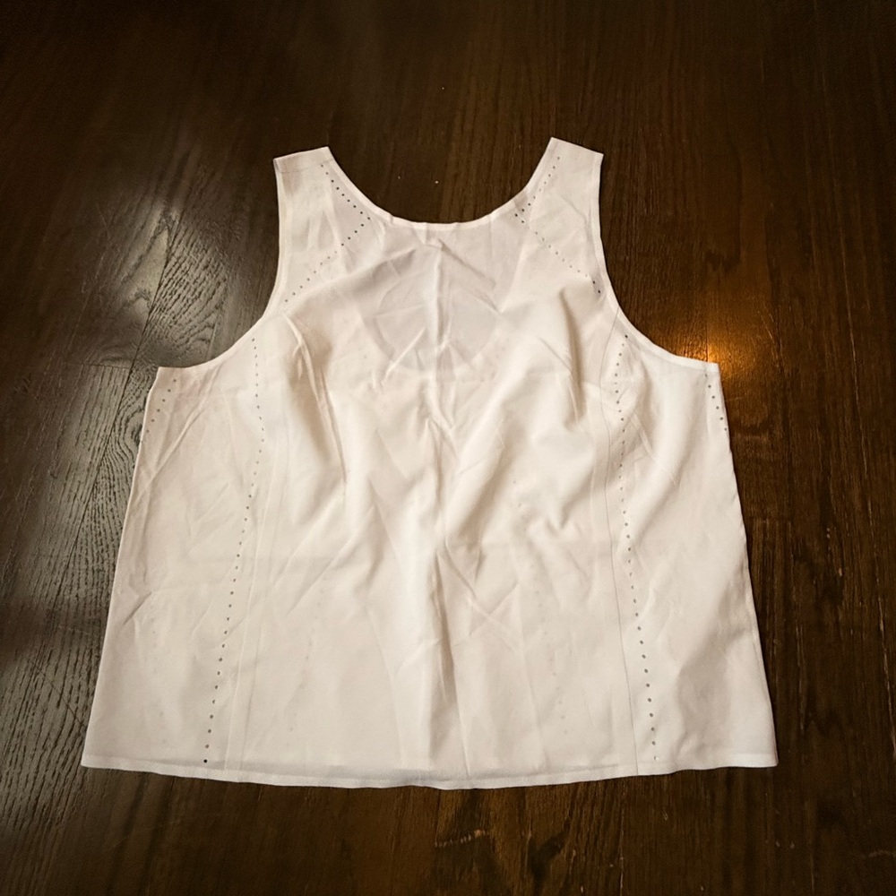 Women’s White Sleeveless Eyelet Tank Top. Light weight